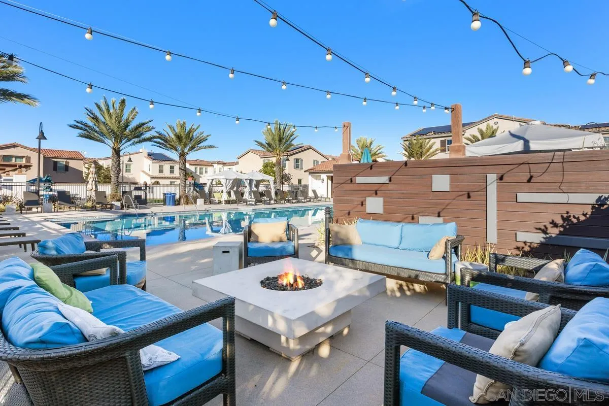 230 Reserve Court