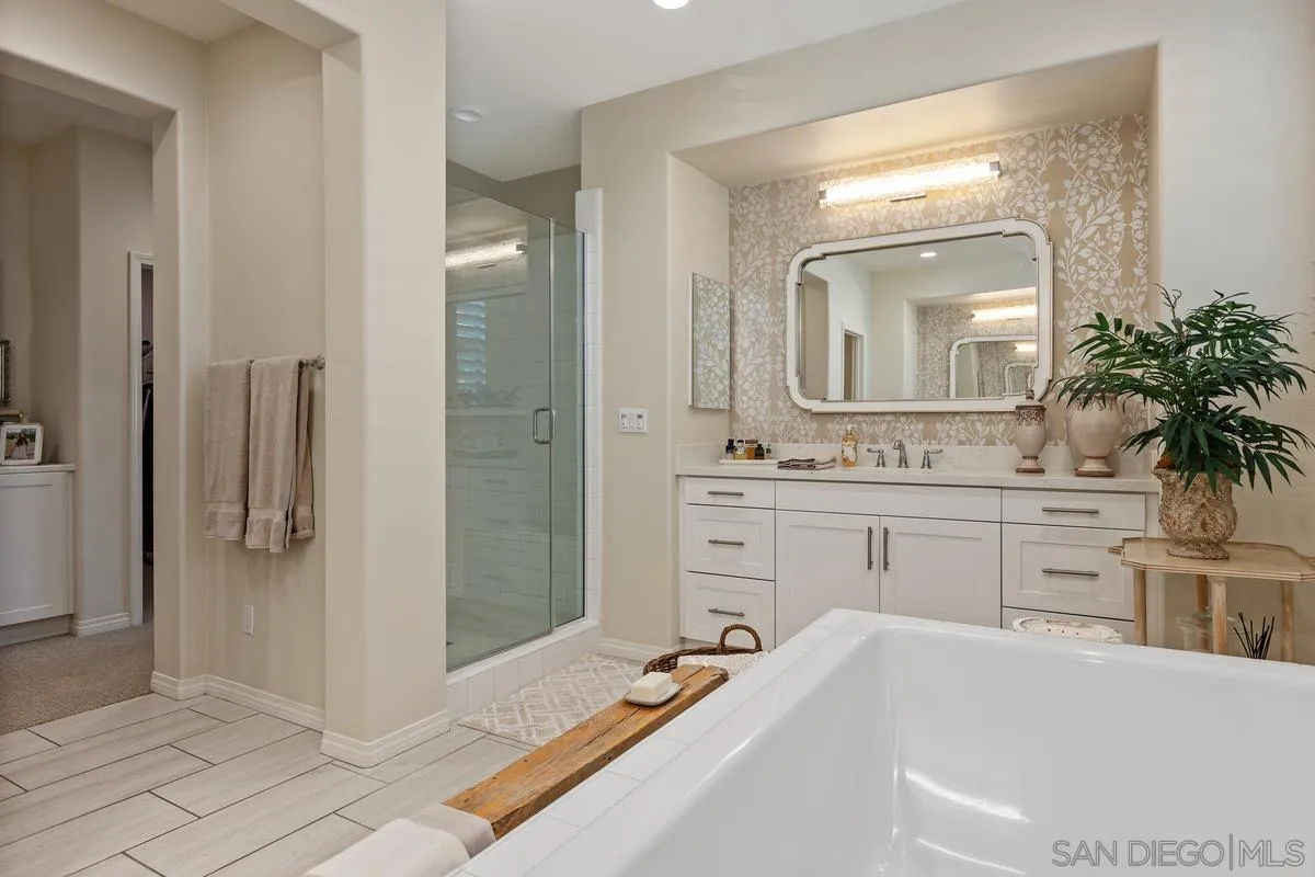 230 Reserve Court