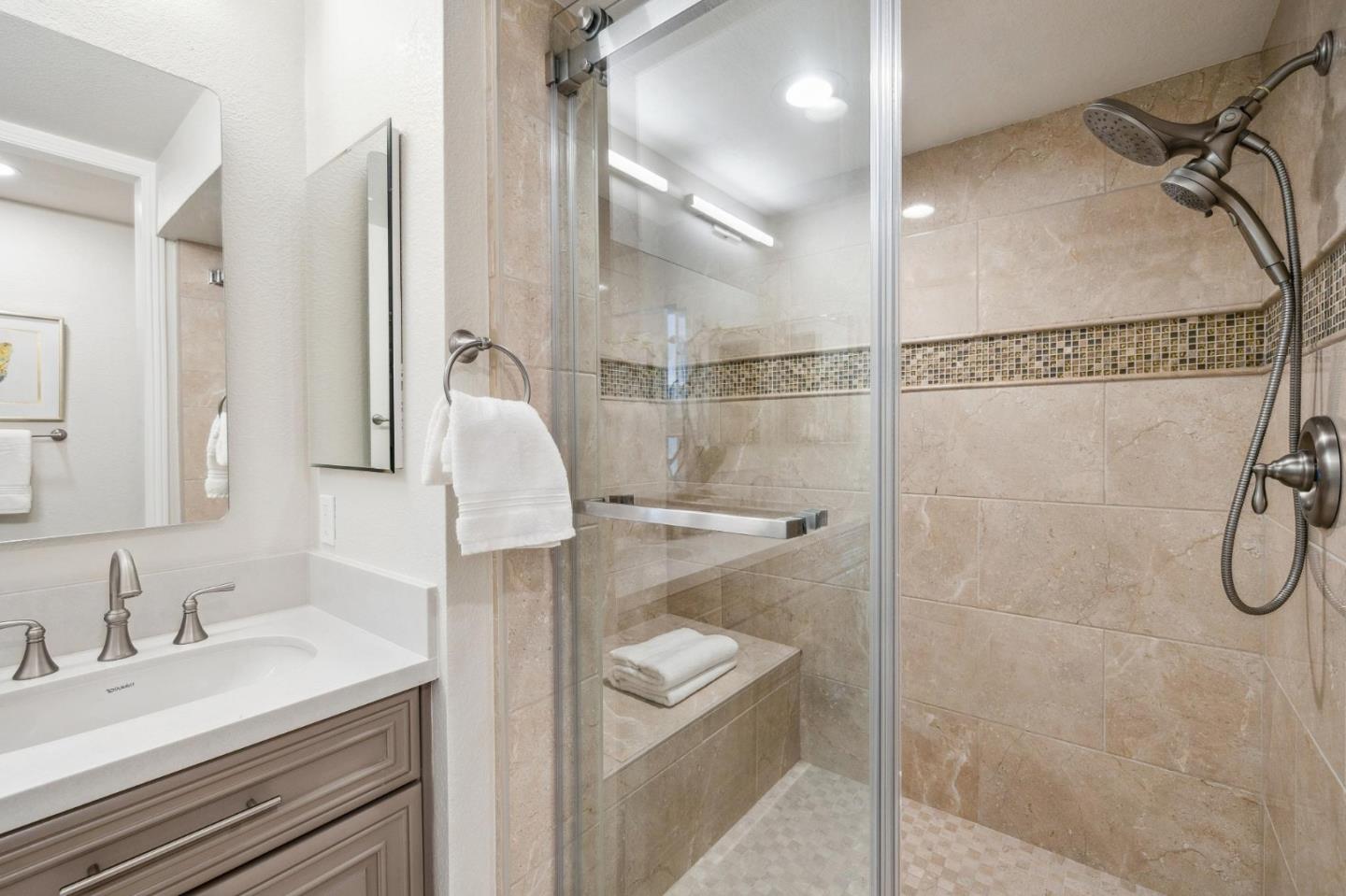 3325 Lake Albano CIR