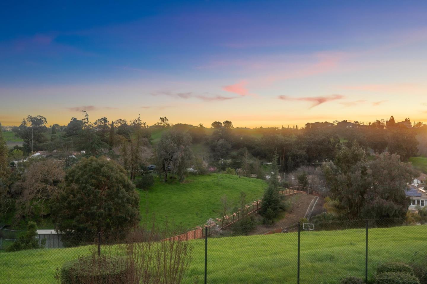 3325 Lake Albano CIR