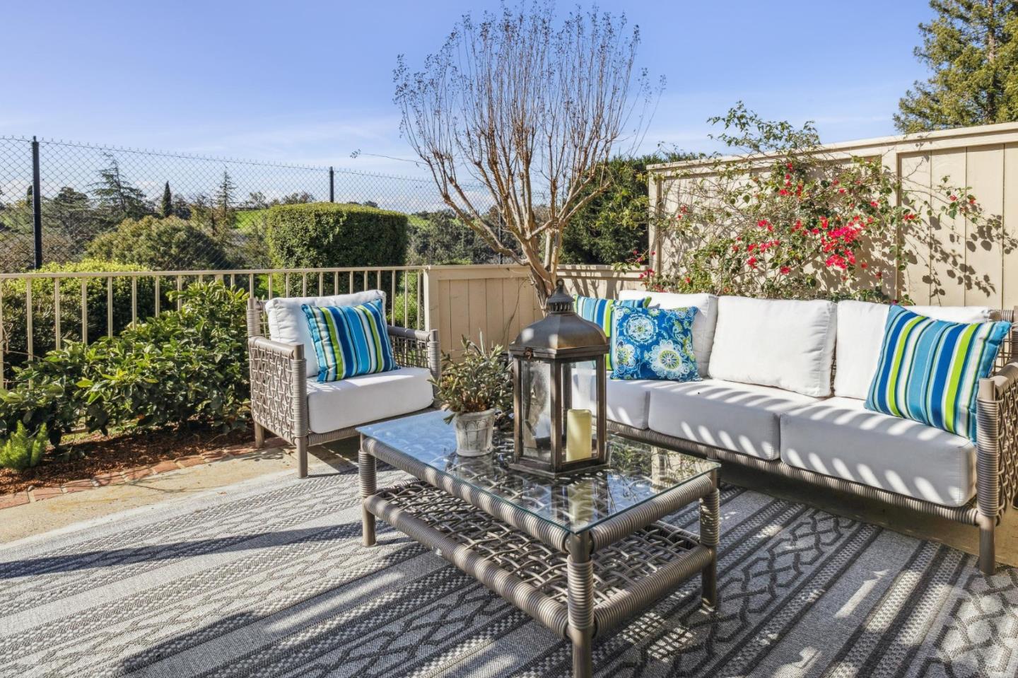 3325 Lake Albano CIR