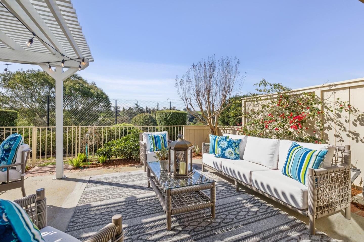 3325 Lake Albano CIR