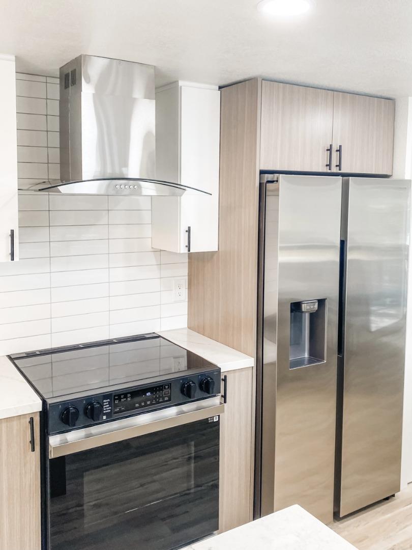 2850 Fountain Oaks DR