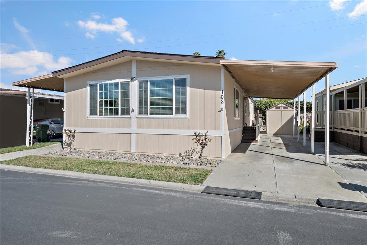 108 Chateau La Salle 108