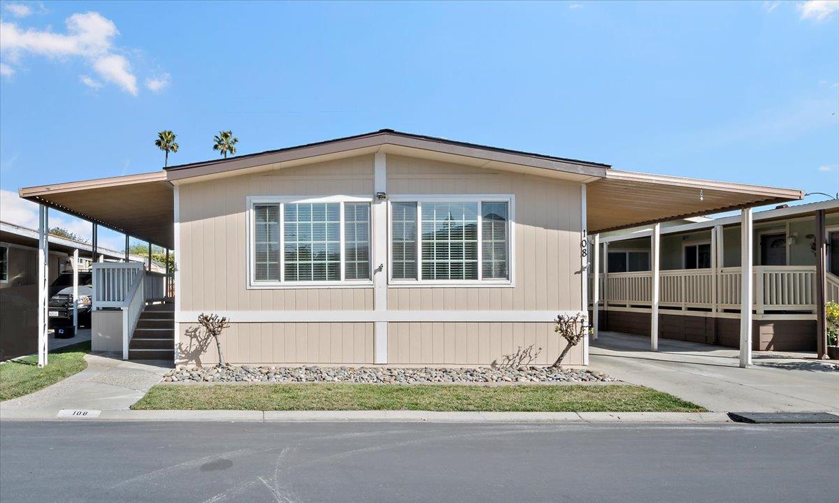 108 Chateau La Salle 108