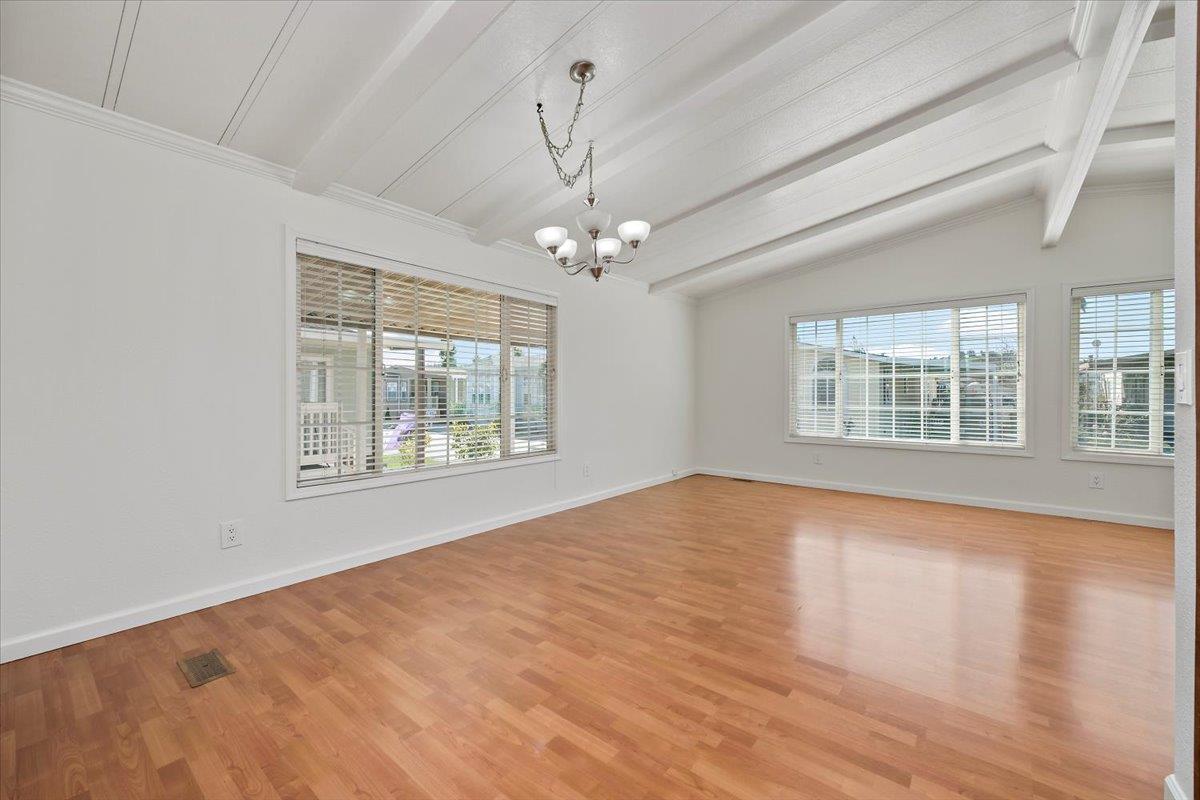 108 Chateau La Salle 108