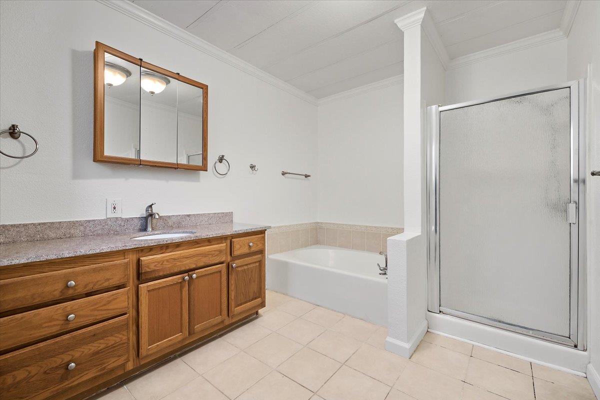 108 Chateau La Salle 108