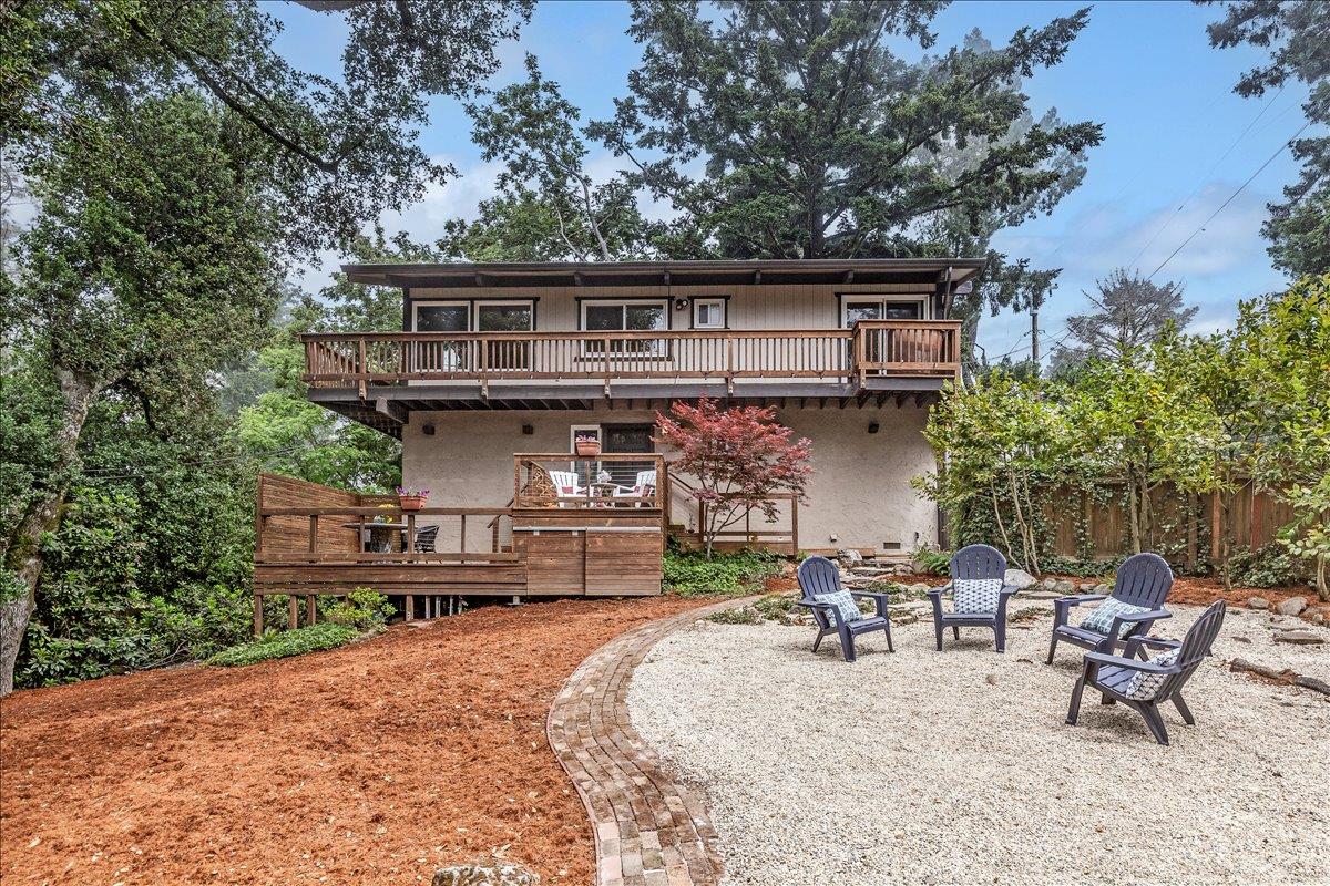 21721 Summit Road