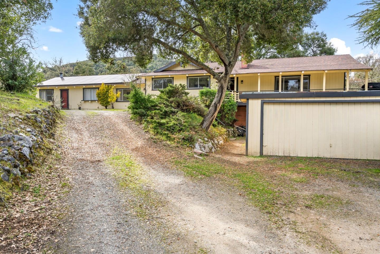 340 Hillside Road