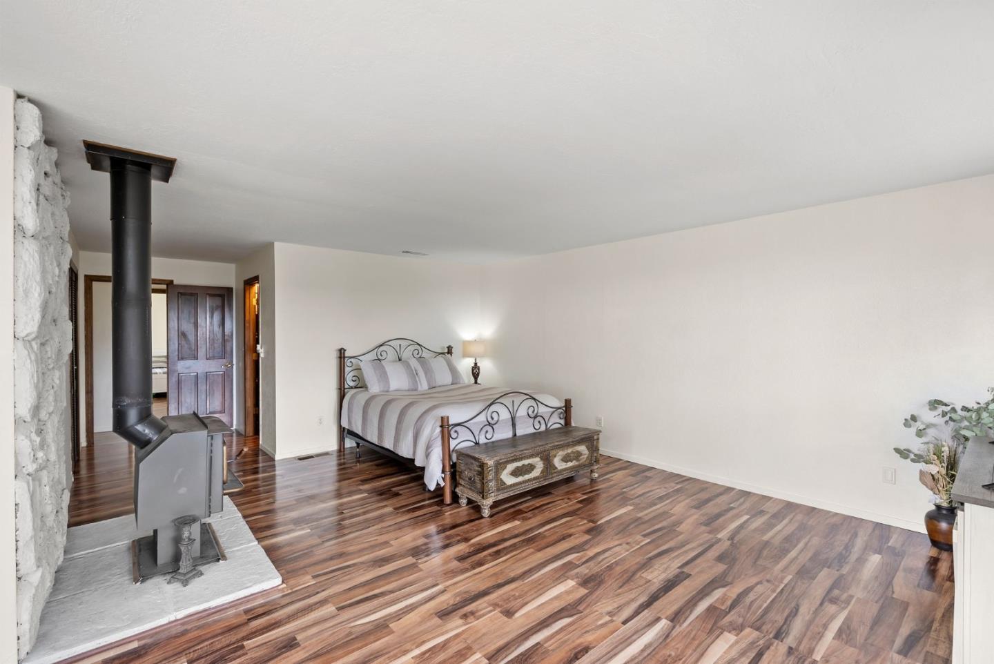 340 Hillside Road