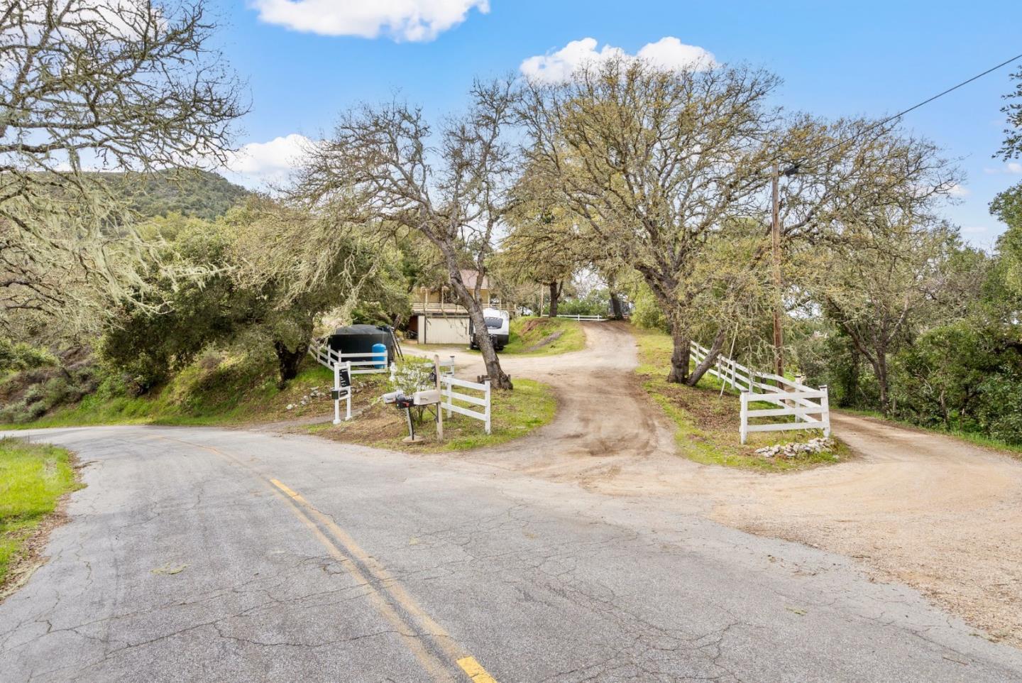 340 Hillside Road