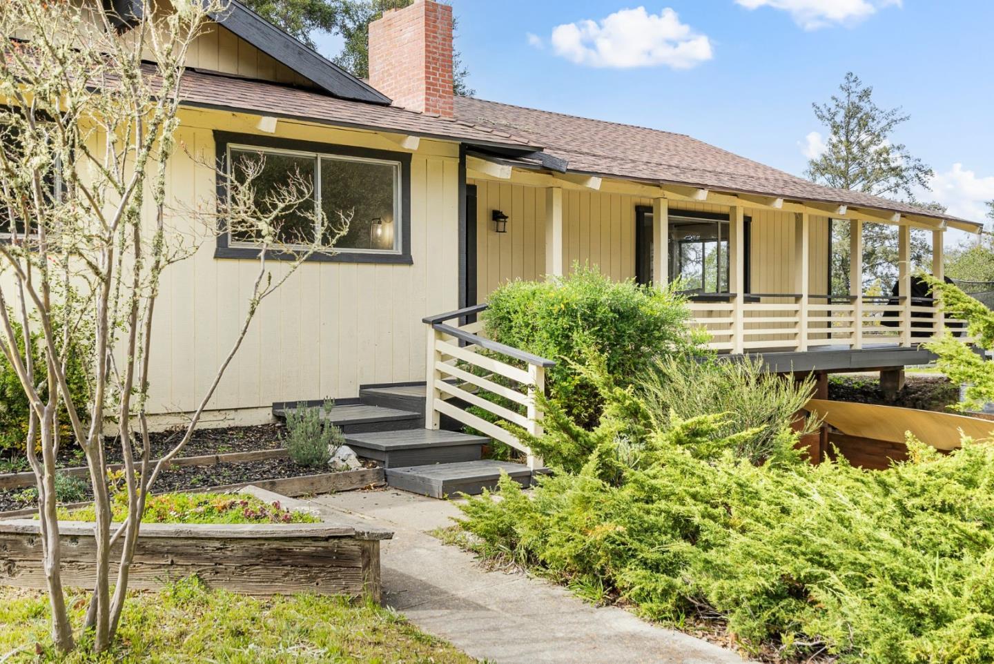 340 Hillside Road