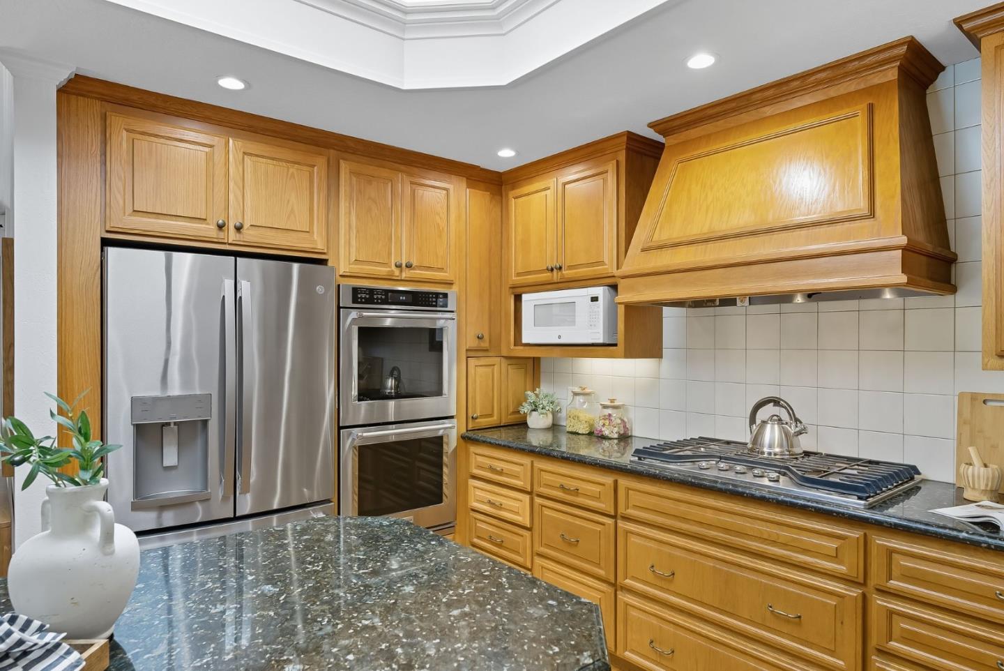 1423 Dot Court
