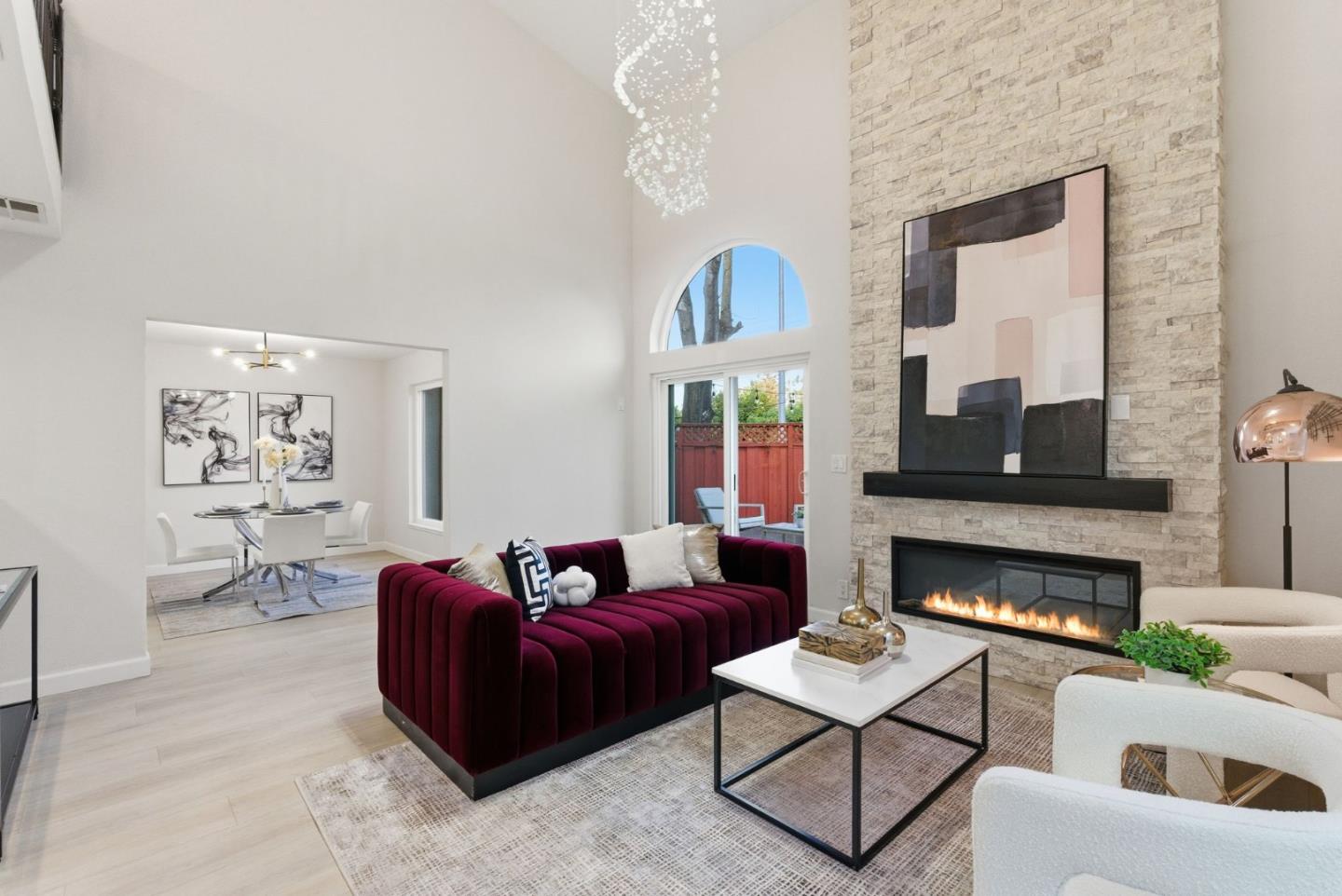 945 Oak Park