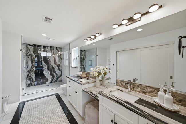 17881 Los Alamos Drive