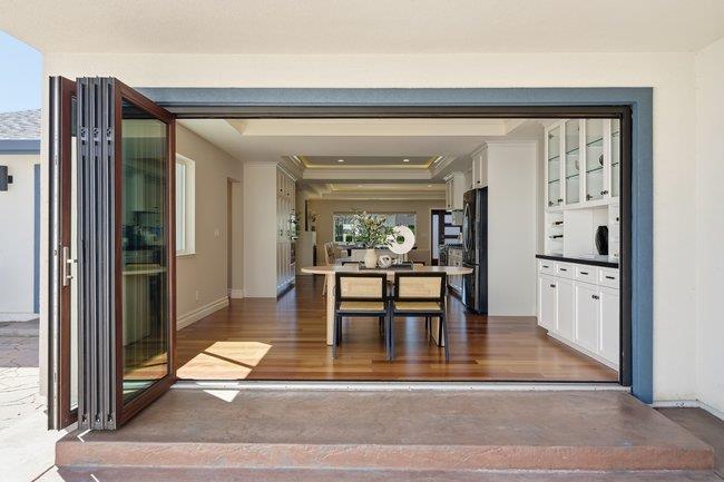 17881 Los Alamos Drive