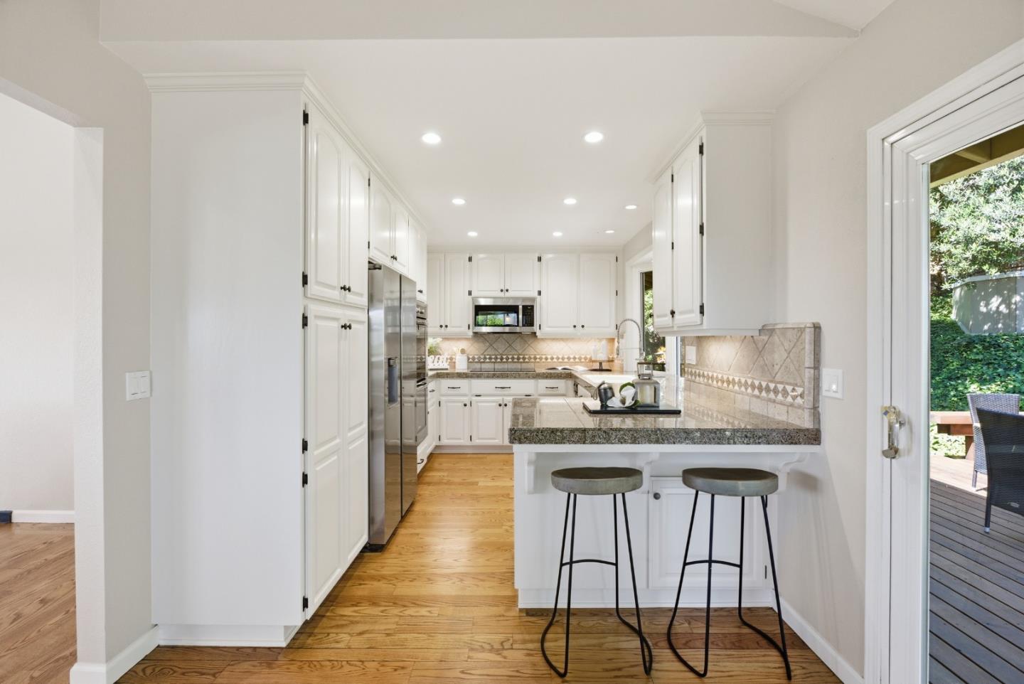 545 Bonnie View Court
