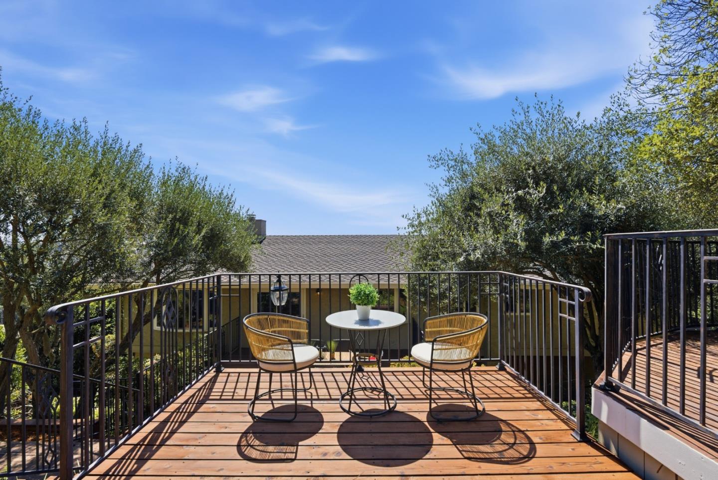 545 Bonnie View Court