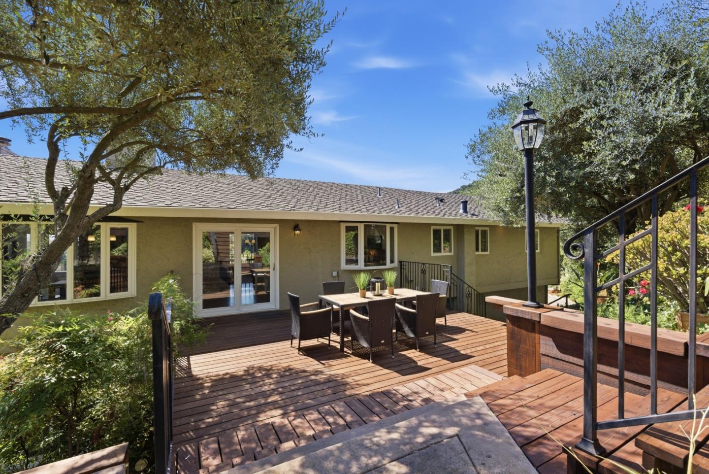545 Bonnie View Court