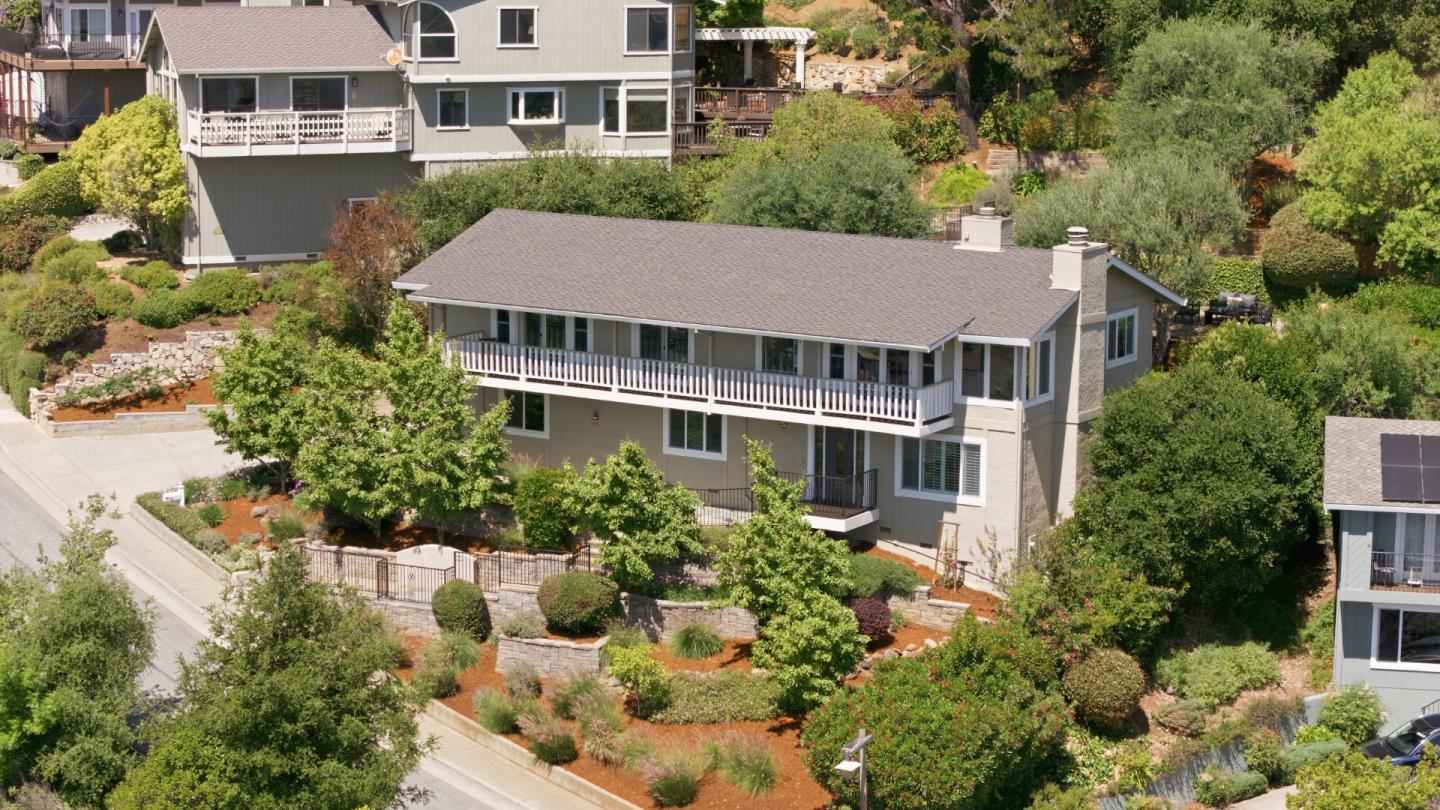 545 Bonnie View Court
