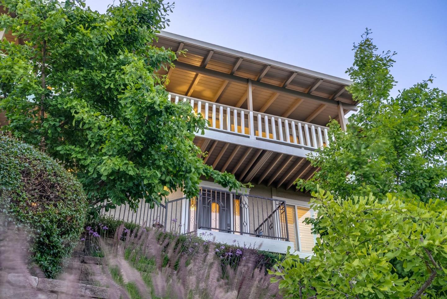 545 Bonnie View Court
