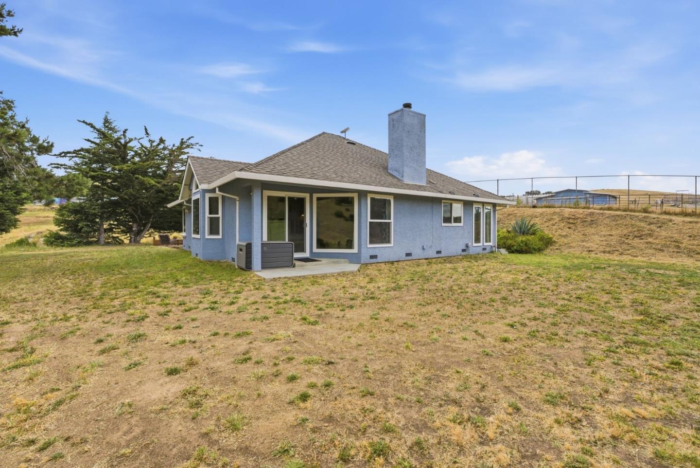 1584 Rocks Road