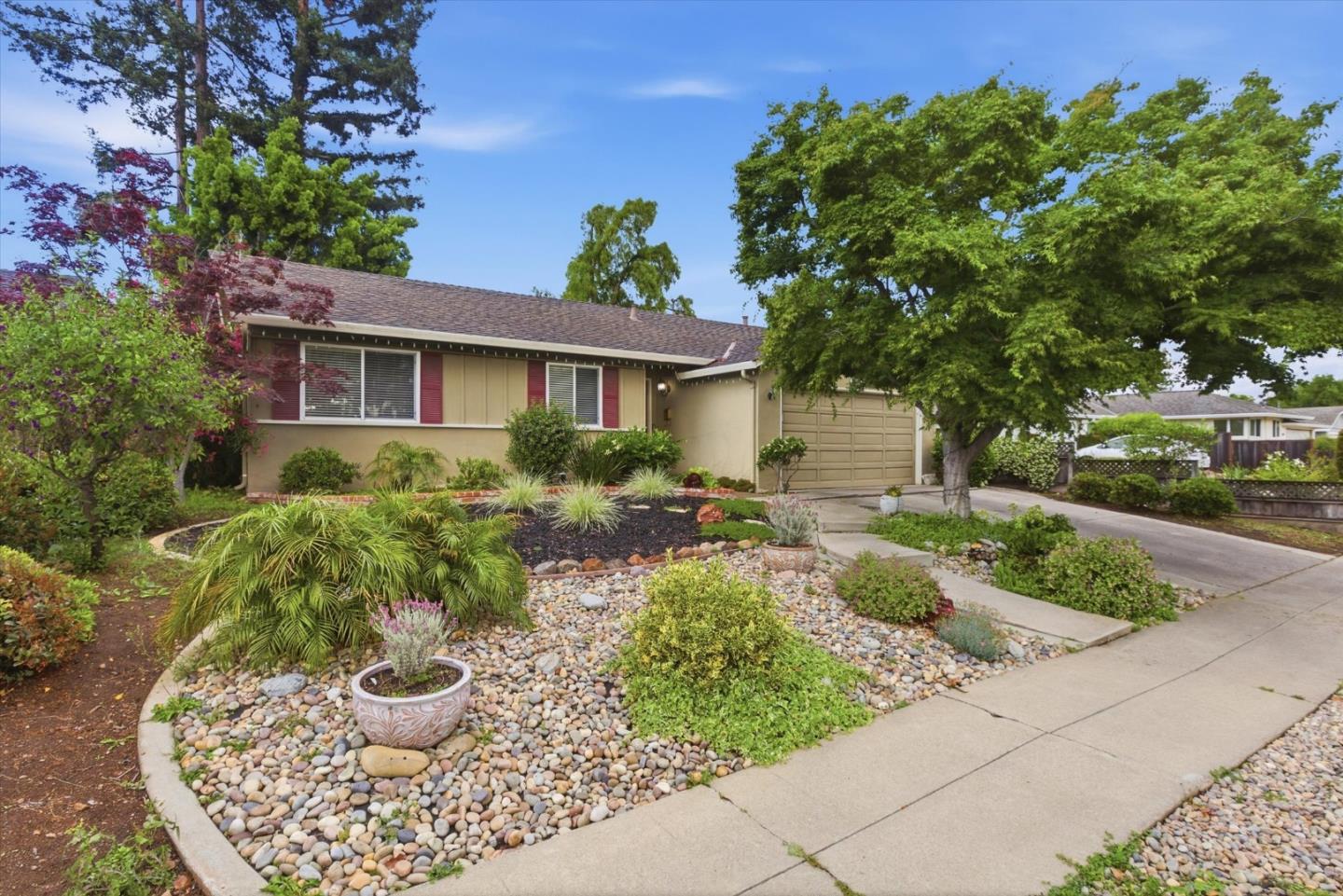 5267 Woodstock Way
