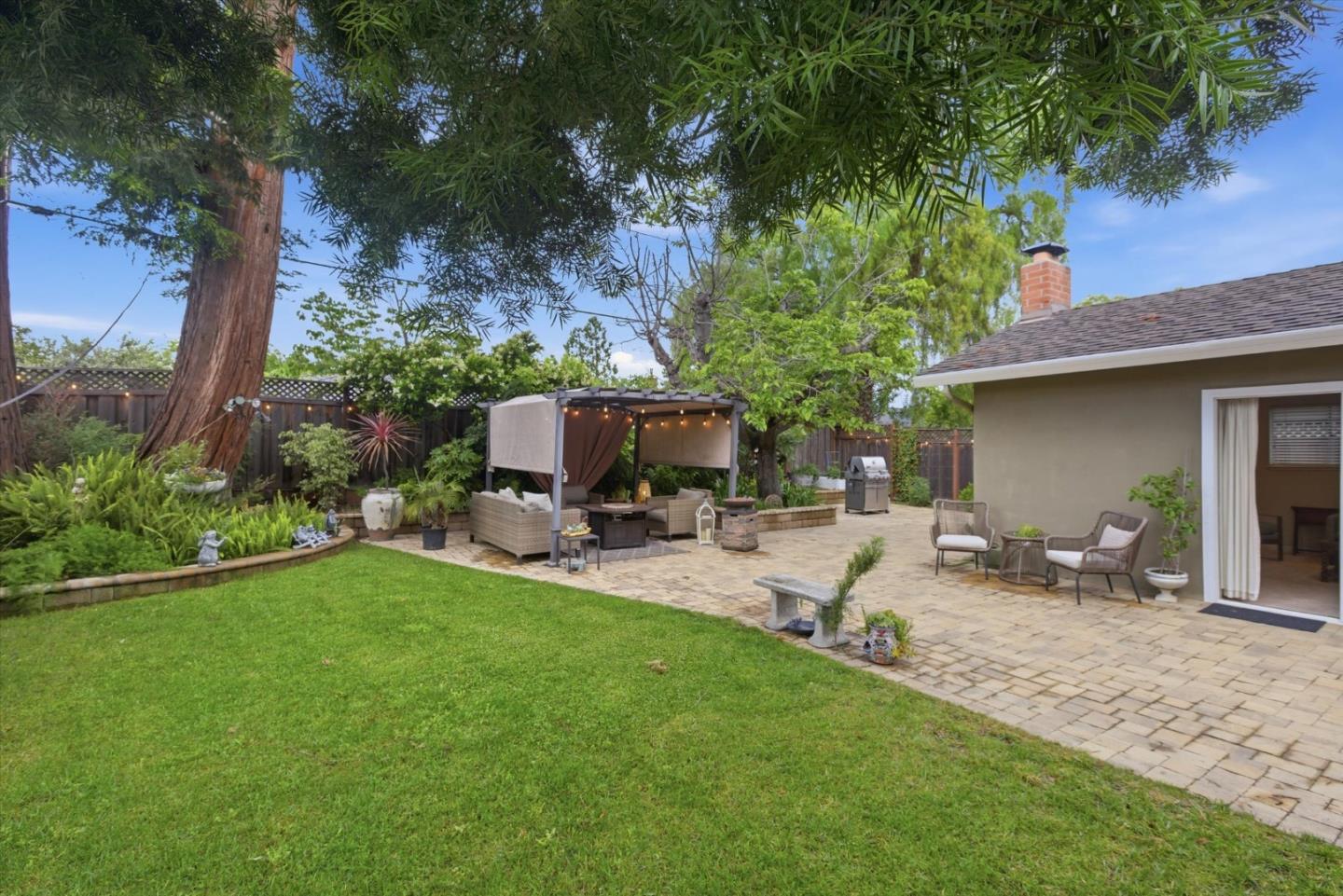 5267 Woodstock Way