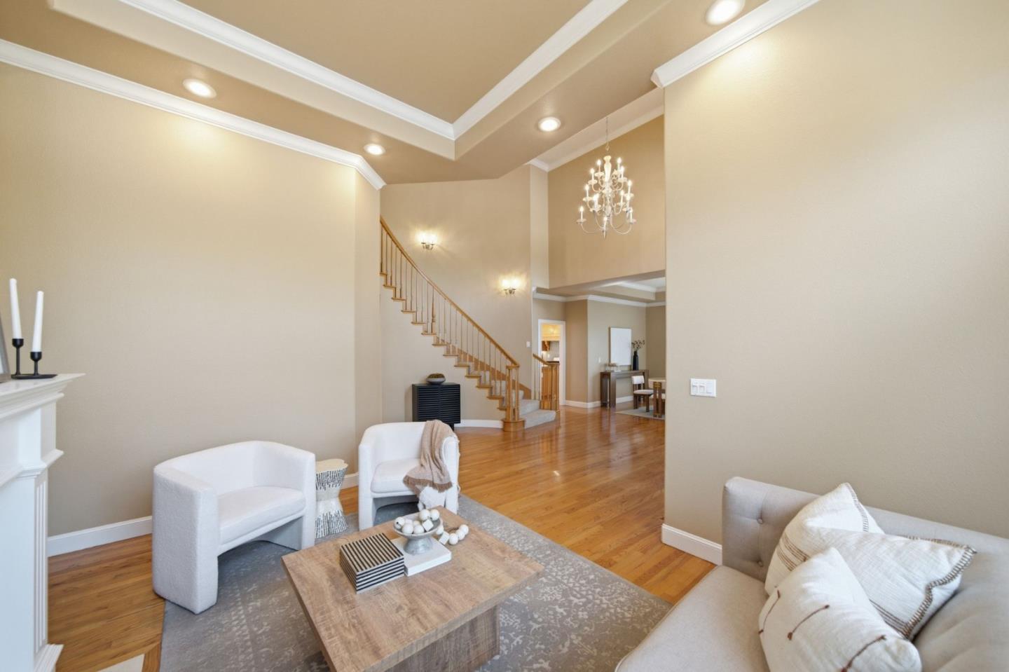 8411 Goldenrod CIR