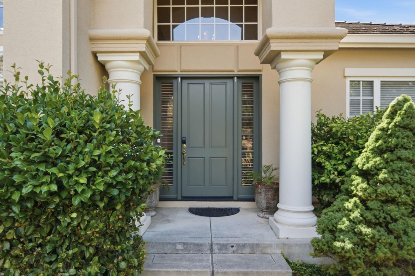 8411 Goldenrod CIR