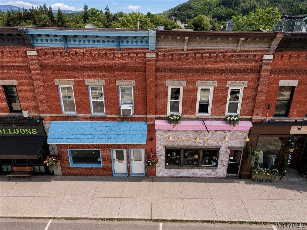 24 Monroe Street