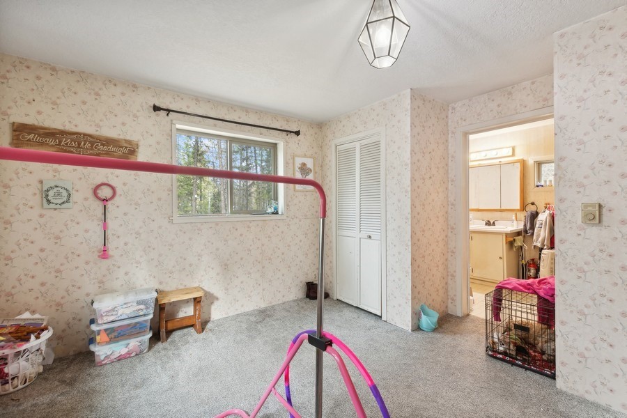 111 Terning Drive W