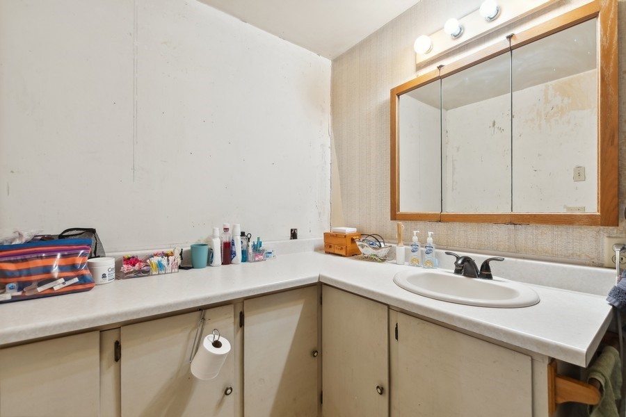 111 Terning Drive W