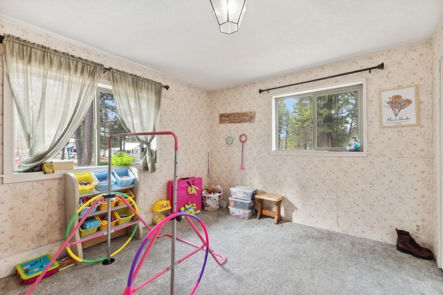 111 Terning Drive W