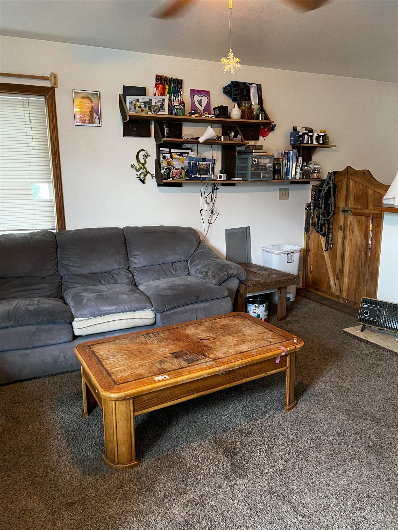 227 & 229 3rd Avenue W