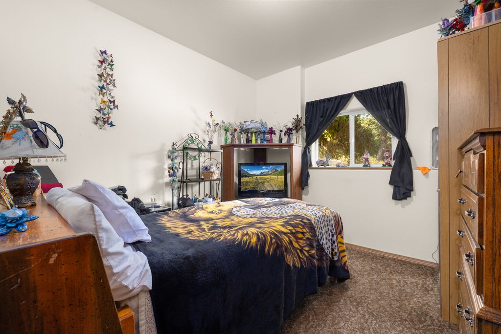 40961 US Hwy 93