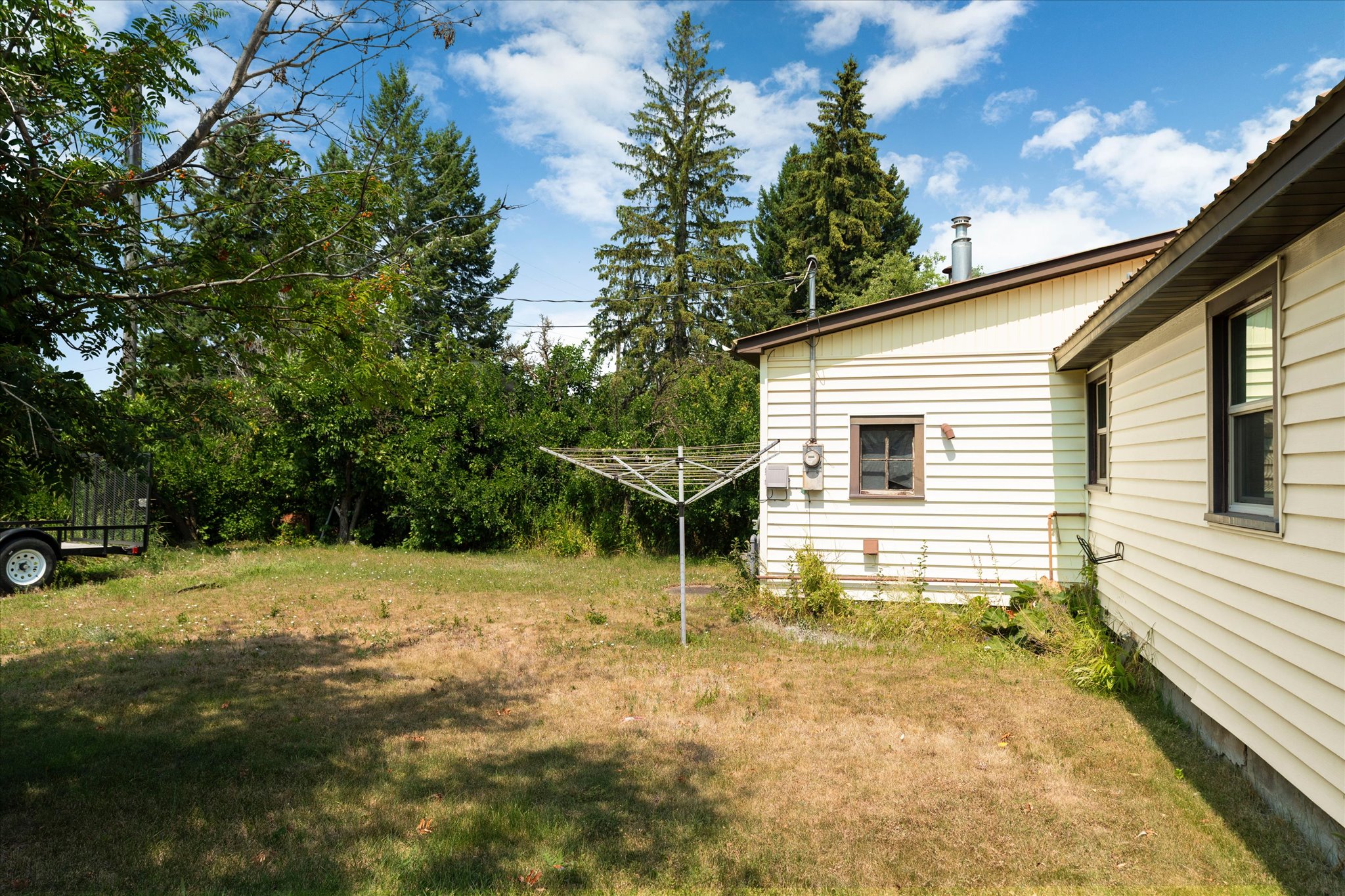 1506 4th Avenue W
