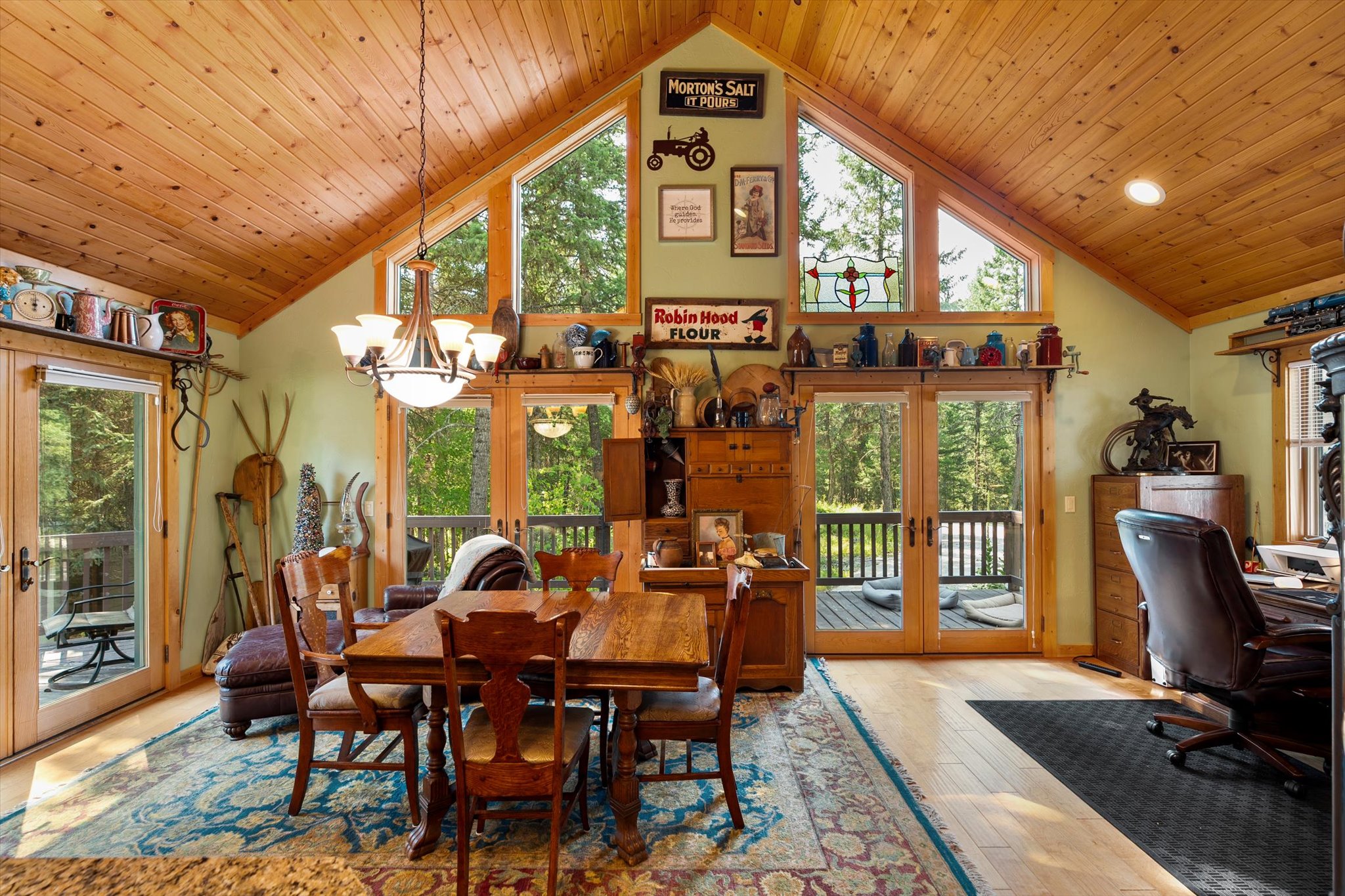 1199 E Mountain Meadows Road