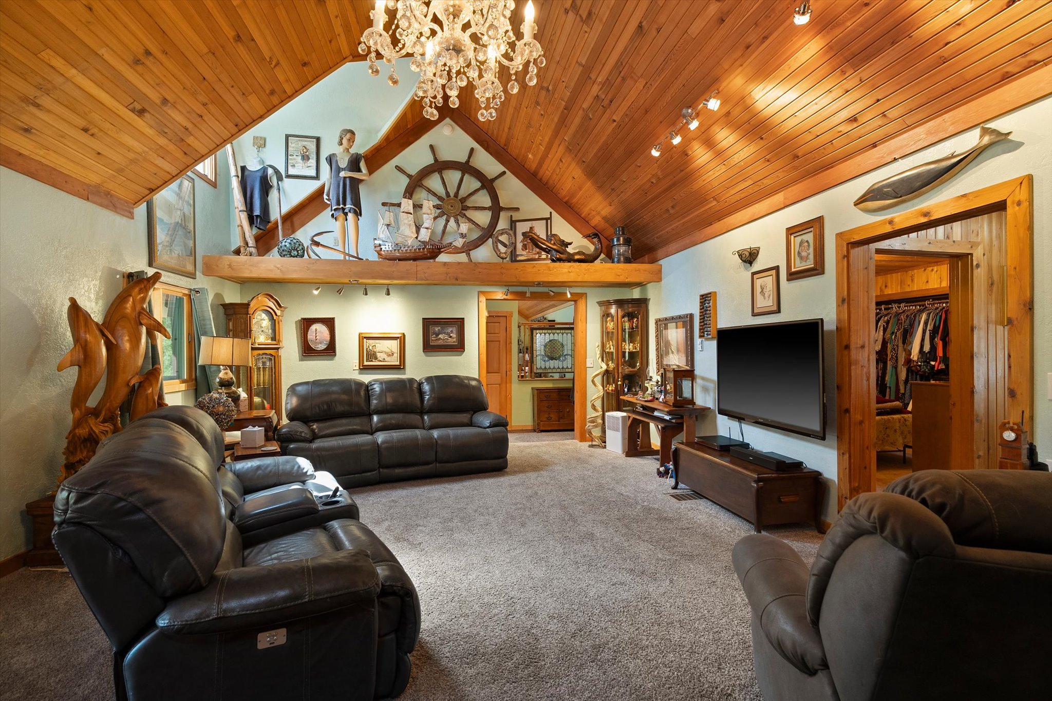1199 E Mountain Meadows Road
