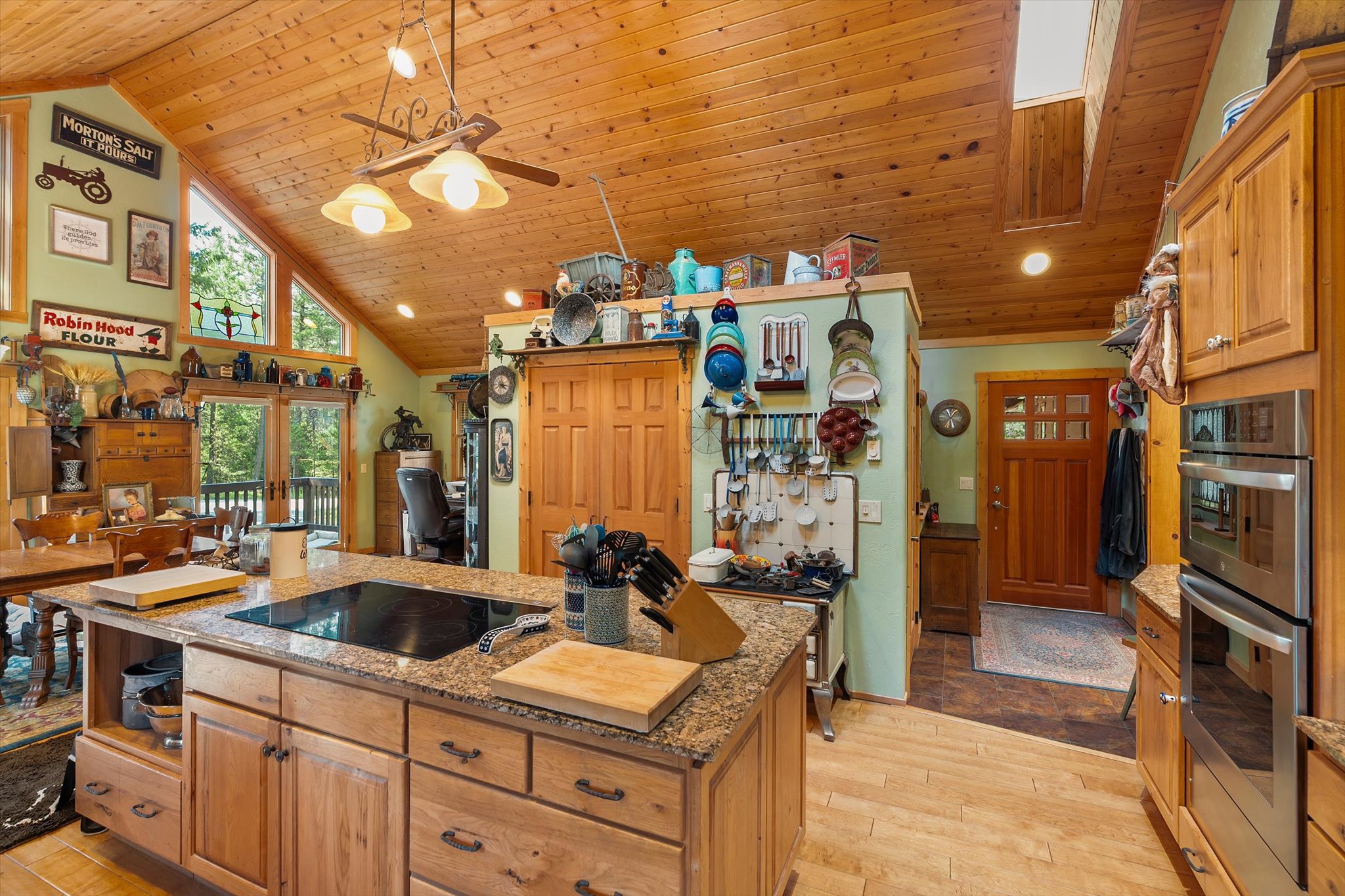 1199 E Mountain Meadows Road