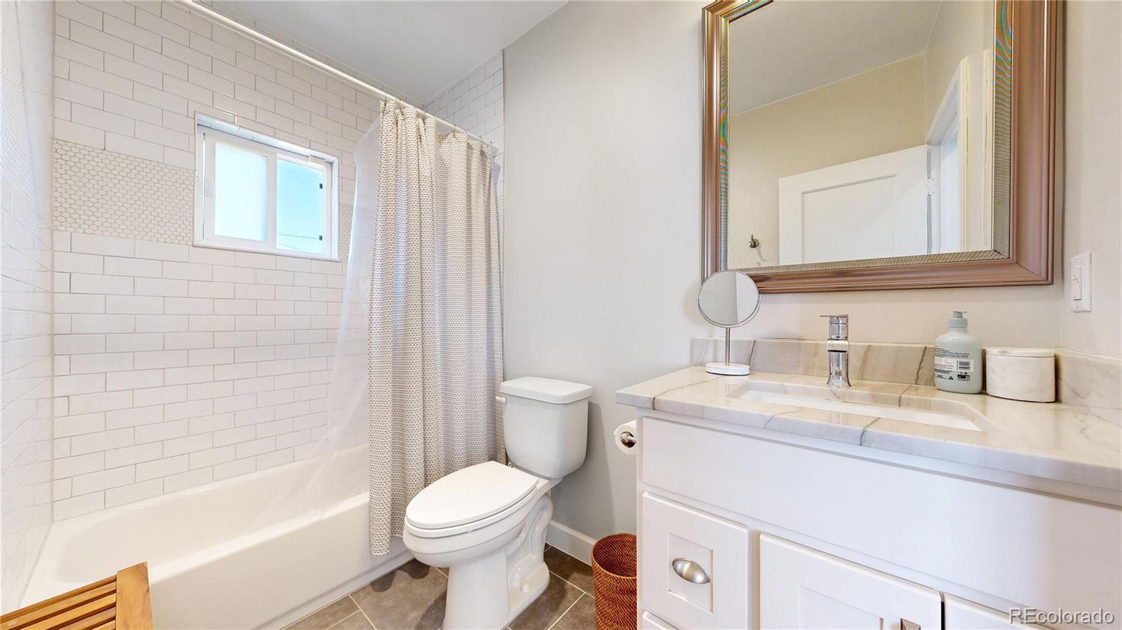 1325 Dahlia Street Unit: B