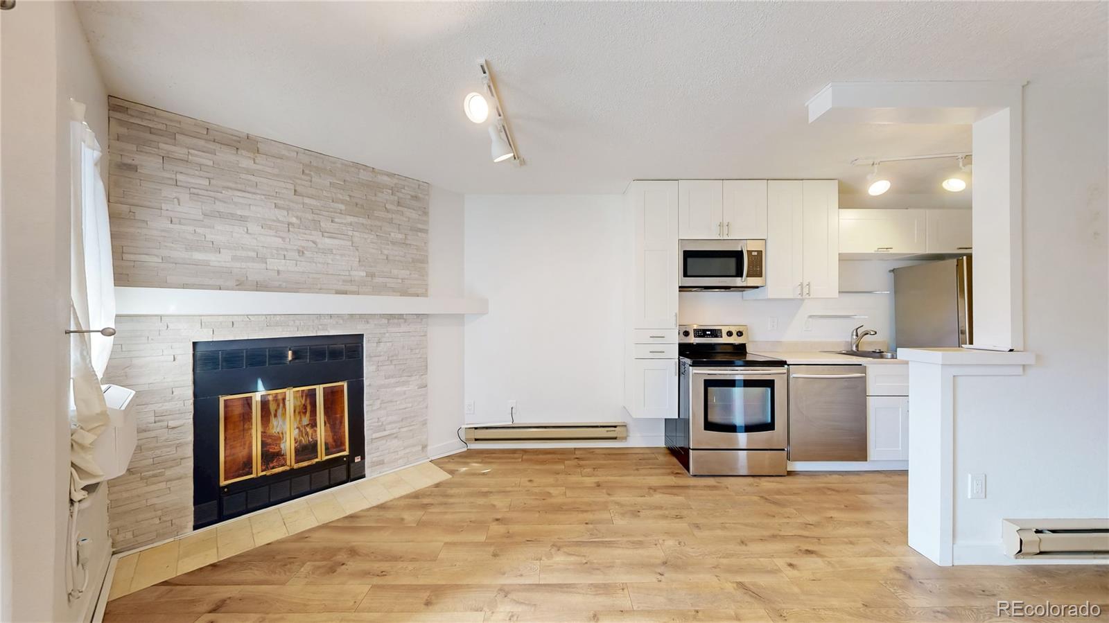 1934 18th Street Unit: 8