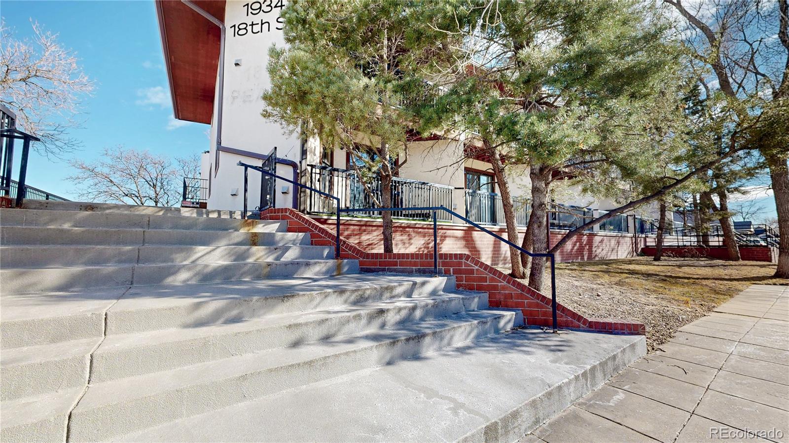 1934 18th Street Unit: 8