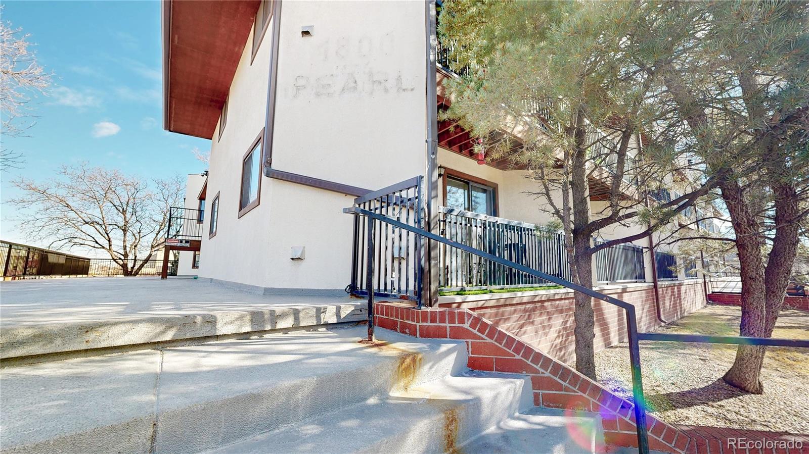 1934 18th Street Unit: 8