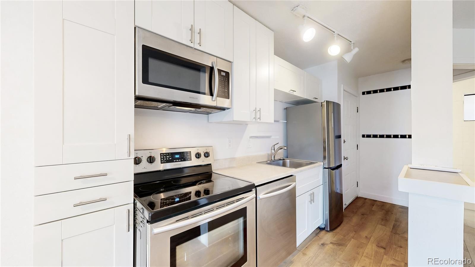 1934 18th Street Unit: 8