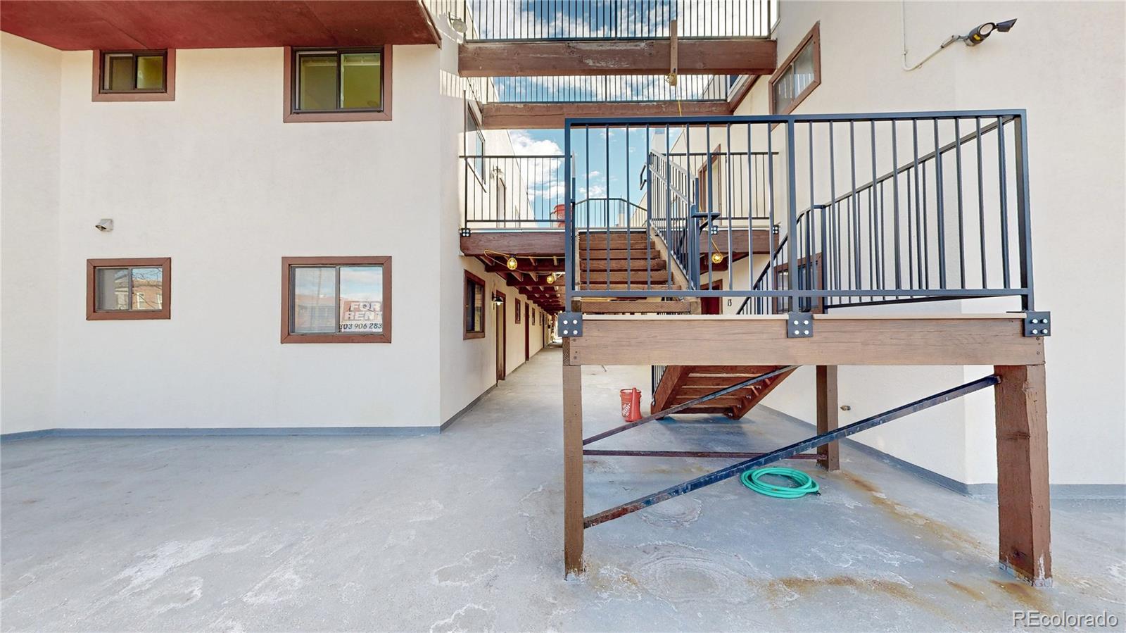 1934 18th Street Unit: 8