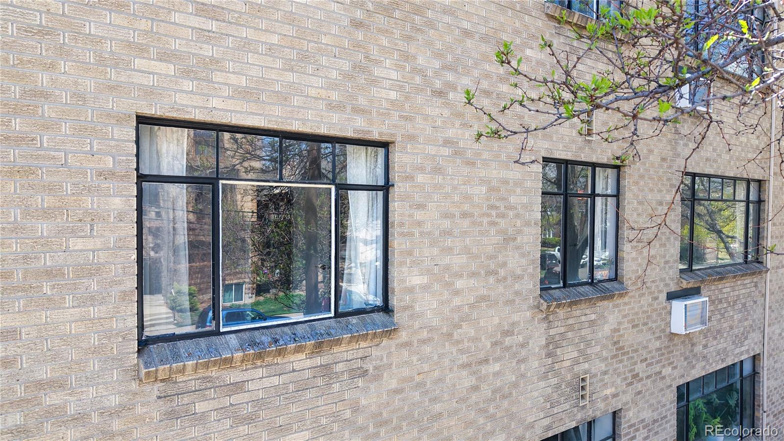 500 E 11th Avenue Unit: 303