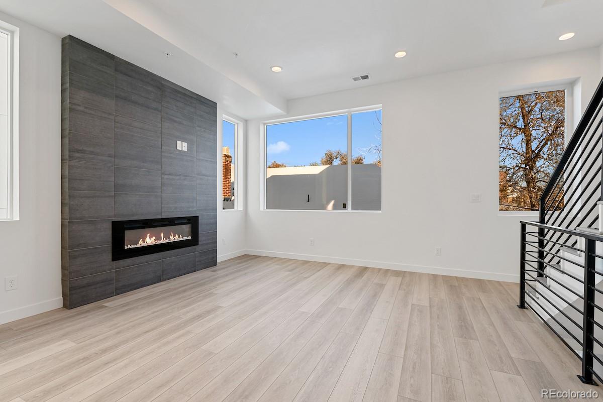 1624 Irving Street Unit: 1