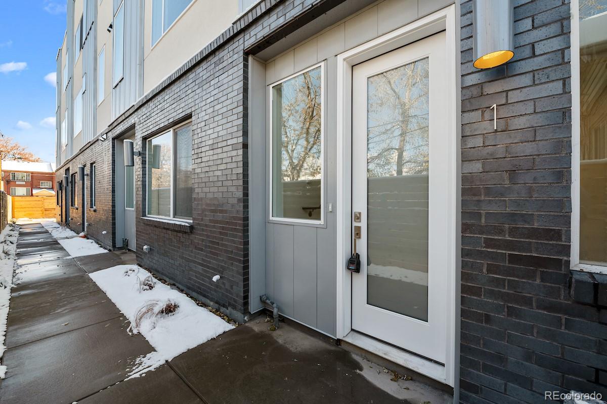 1624 Irving Street Unit: 1