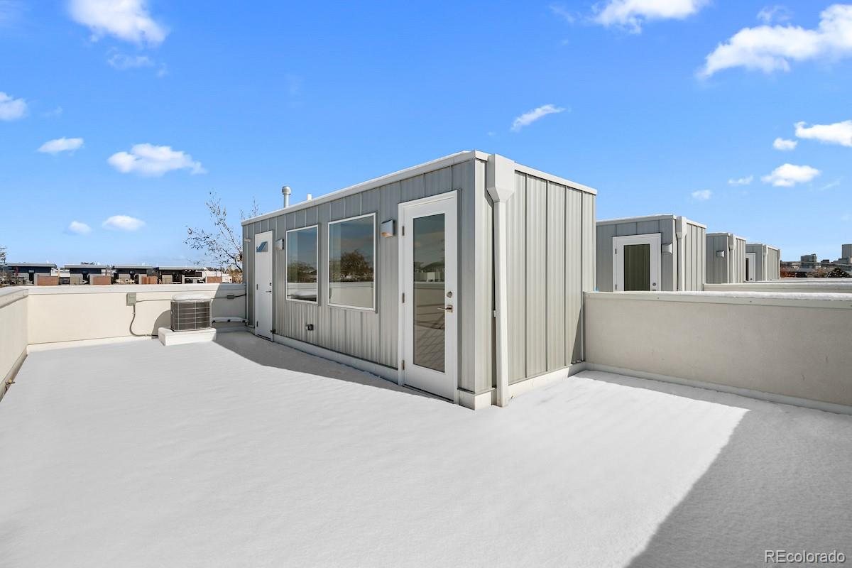 1624 Irving Street Unit: 1